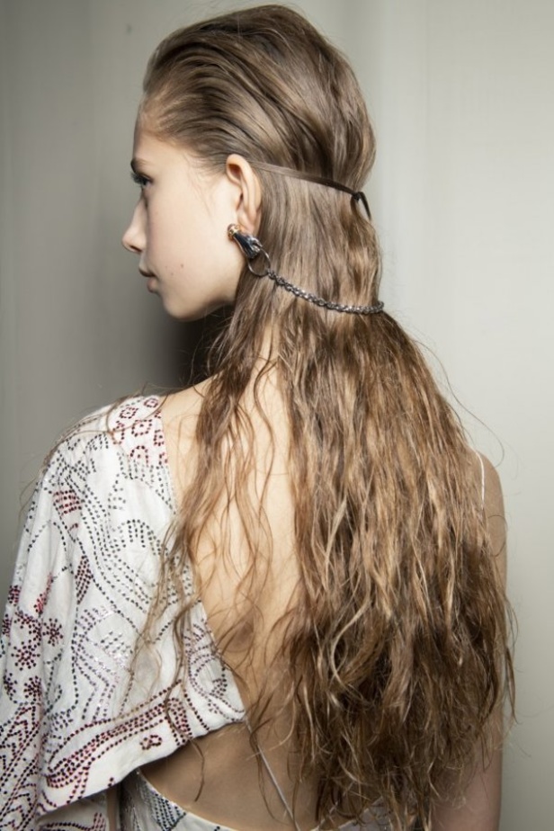 اسبوع الموضة في باريس 2019 عرض أزياء LANVIN لربيع وصيف 2020