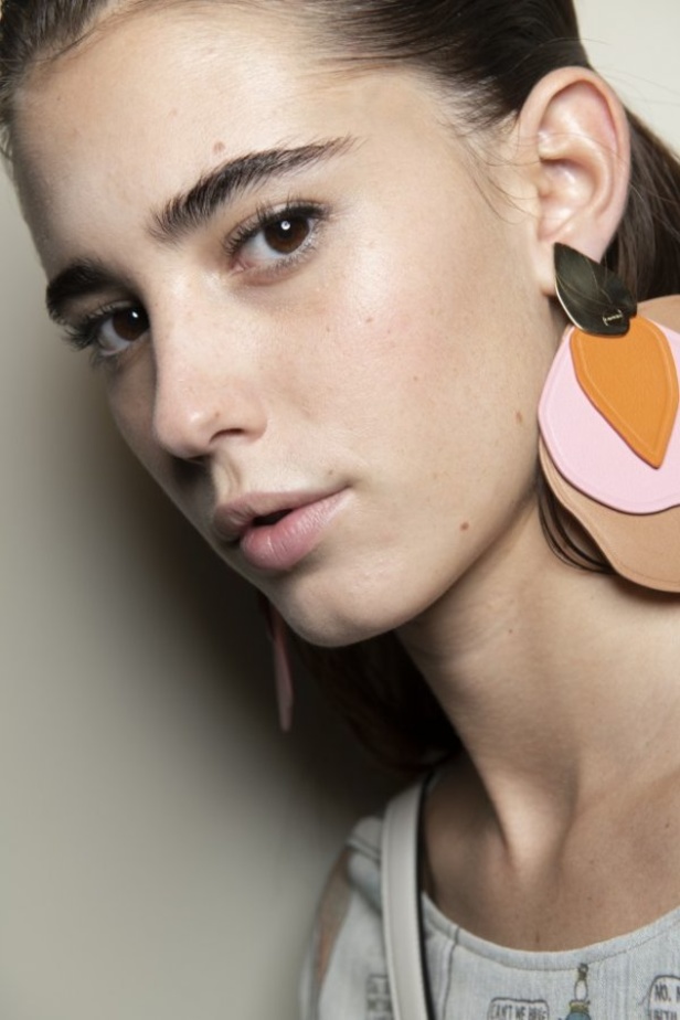 اسبوع الموضة في باريس 2019 عرض أزياء LANVIN لربيع وصيف 2020