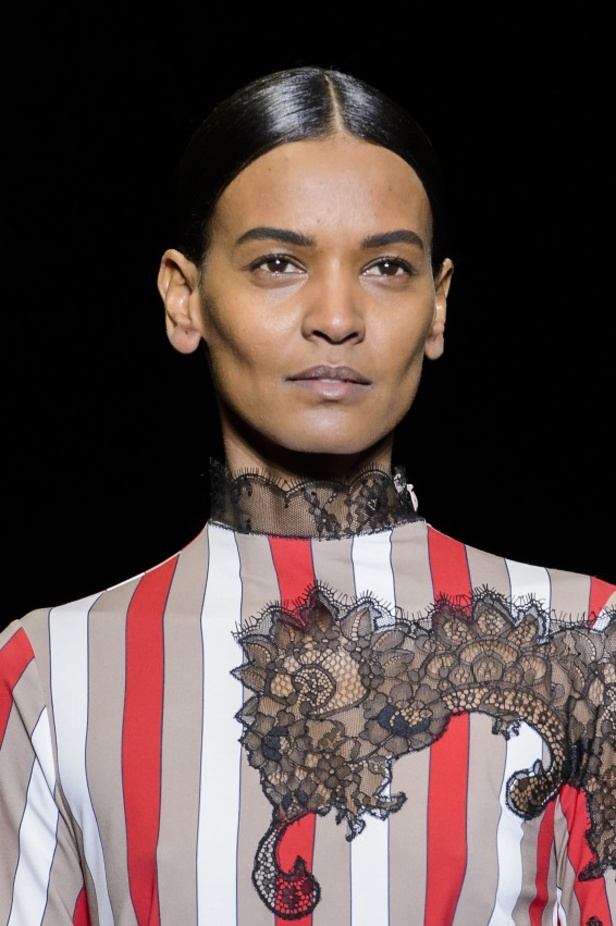 مجموعة لويفي Loewe لخريف وشتاء 2017