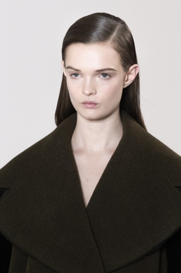 عرض مجموعة LOEWE لموسم خريف وشتاء 2020