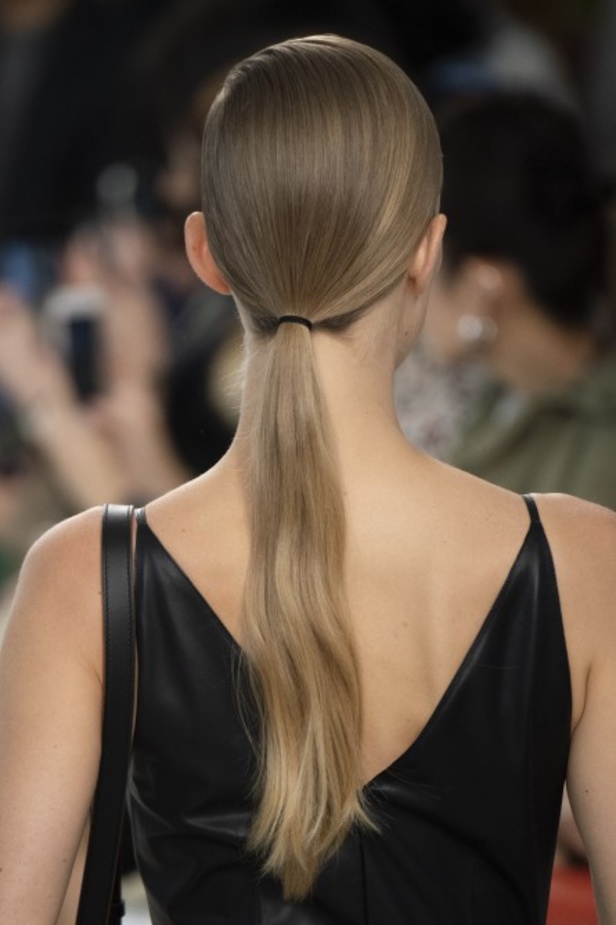 اسبوع الموضة في باريس 2019 مجموعة لويفي لربيع وصيف 2020