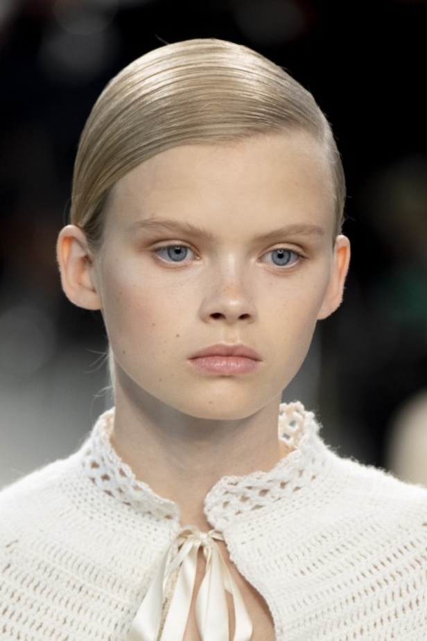 اسبوع الموضة في باريس 2019 مجموعة لويفي لربيع وصيف 2020