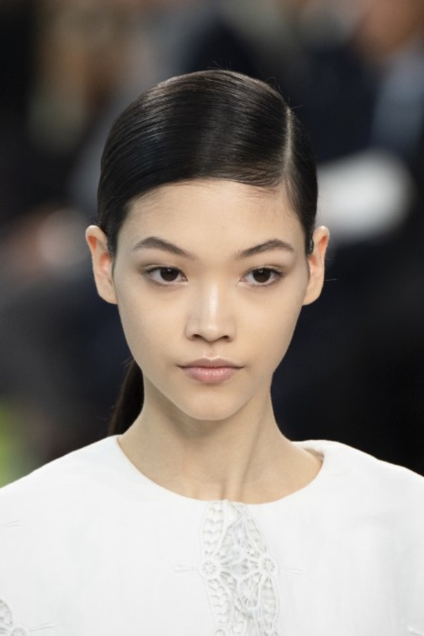 اسبوع الموضة في باريس 2019 مجموعة لويفي لربيع وصيف 2020