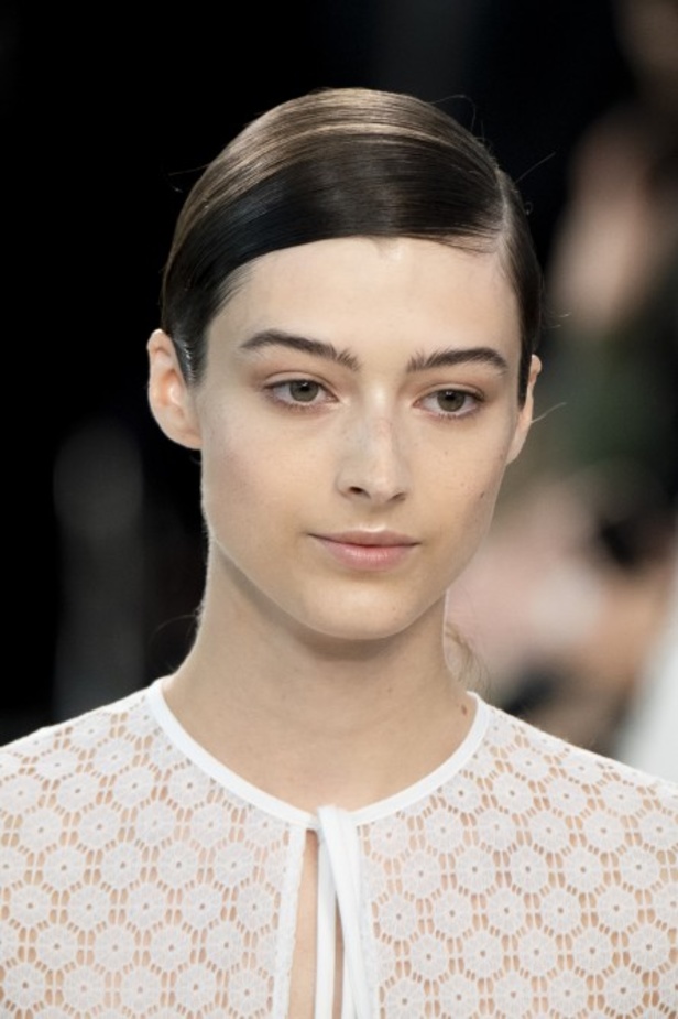 اسبوع الموضة في باريس 2019 مجموعة لويفي لربيع وصيف 2020