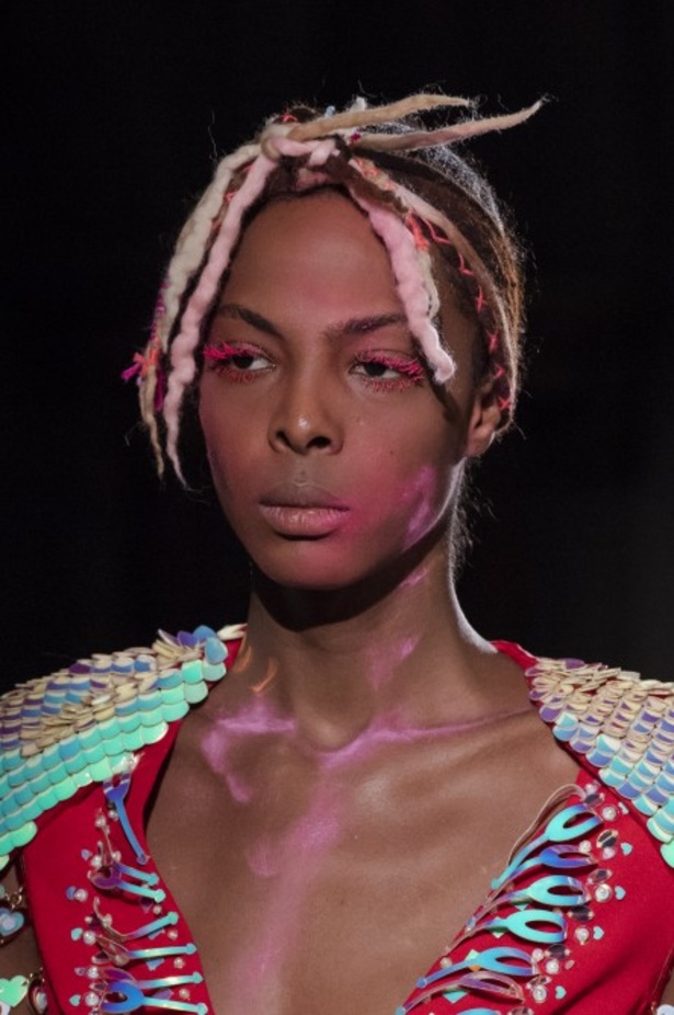 مجموعة Manish Arora للألبسة الجاهزة لخريف وشتاء 2019