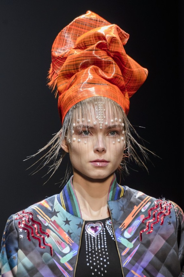 عرض أزياء Manish Arora لخريف وشتاء 2017