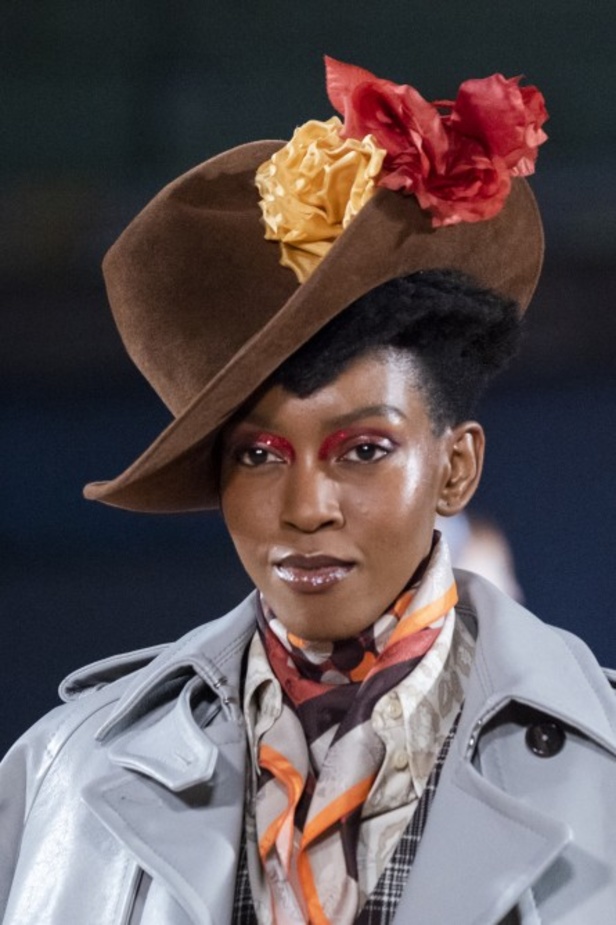 اسبوع الموضة في نيويورك 2019 عرض مجموعة  marc jacobs ربيع وصيف 2020