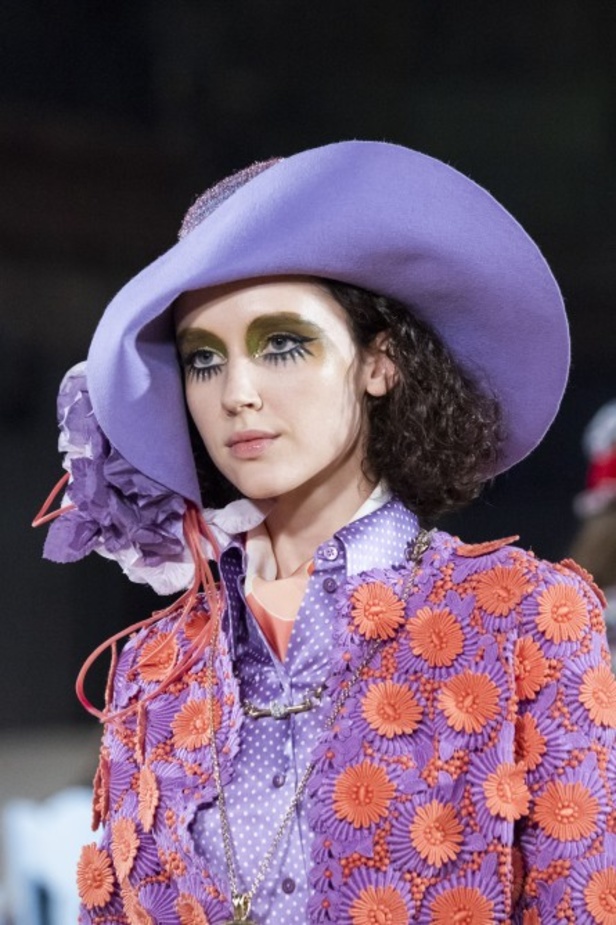 اسبوع الموضة في نيويورك 2019 عرض مجموعة  marc jacobs ربيع وصيف 2020
