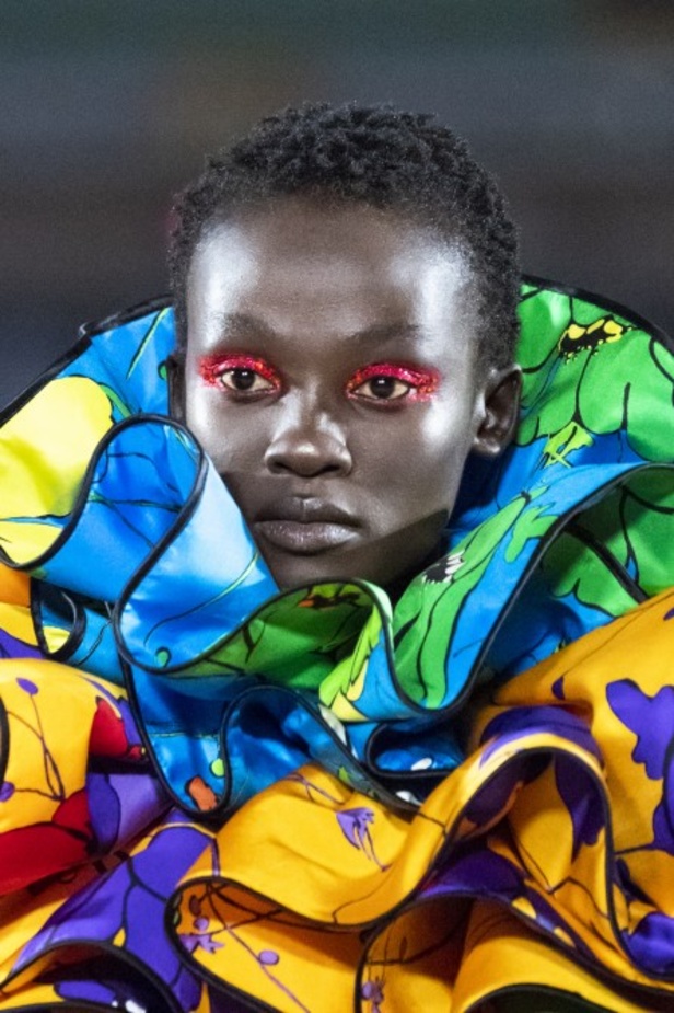 اسبوع الموضة في نيويورك 2019 عرض مجموعة  marc jacobs ربيع وصيف 2020