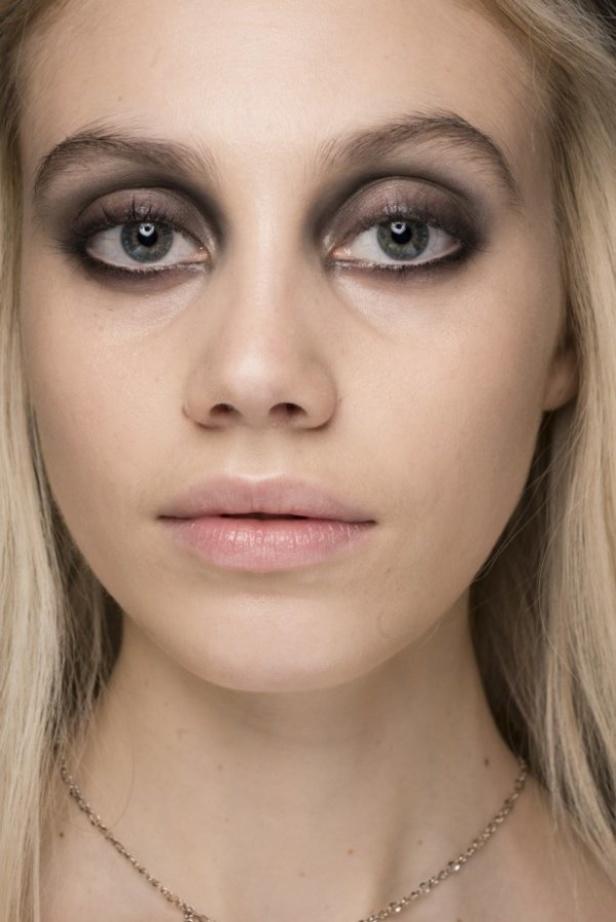 عرض ازياء MARC JACOBS لخريف وشتاء2020/2021  