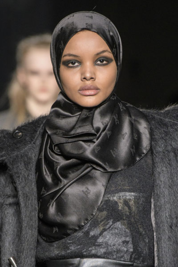 عرض أزياء Max Mara لخريف وشتاء 2018!