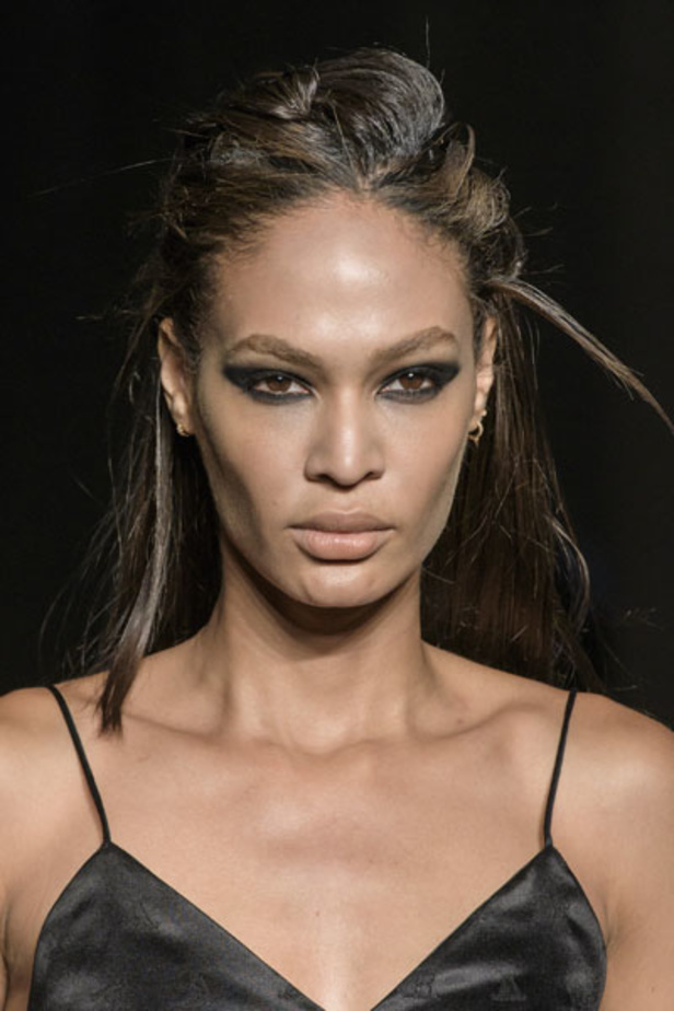 عرض أزياء Max Mara لخريف وشتاء 2018!