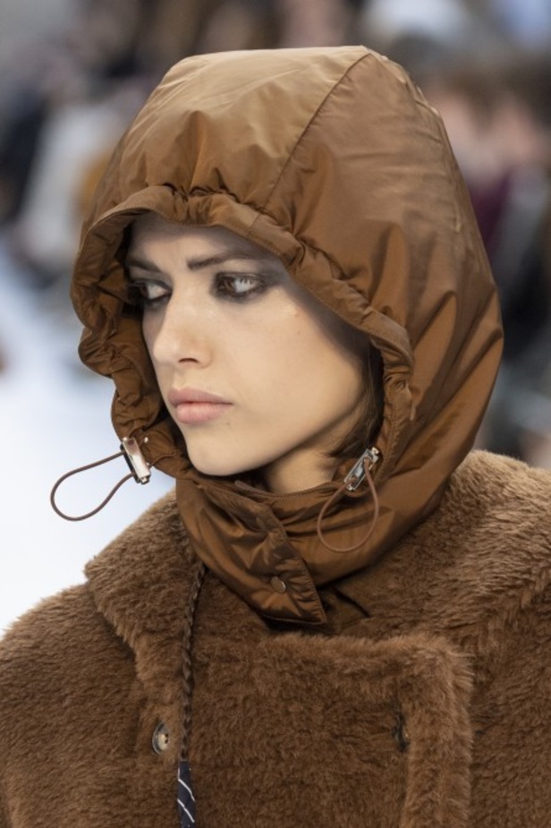 مجموعة ماكس مارا من اسبوع الموضة في ميلانو لخريف وشتاء 2020-2021 