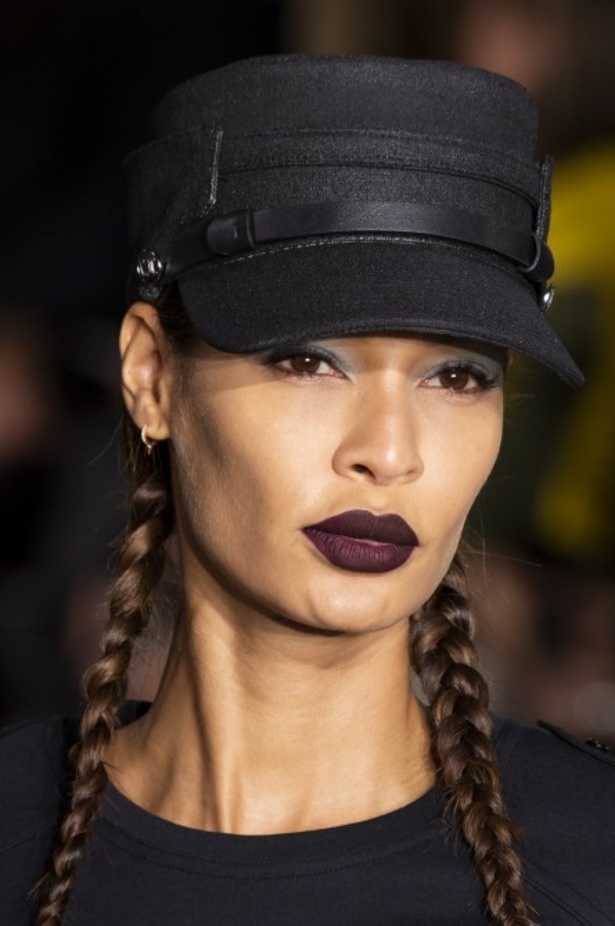 اسبوع الموضة في ميلان 2019 مجموعة MAX MARA للالبسة الجاهزة في ميلان لربيع وصيف 2020