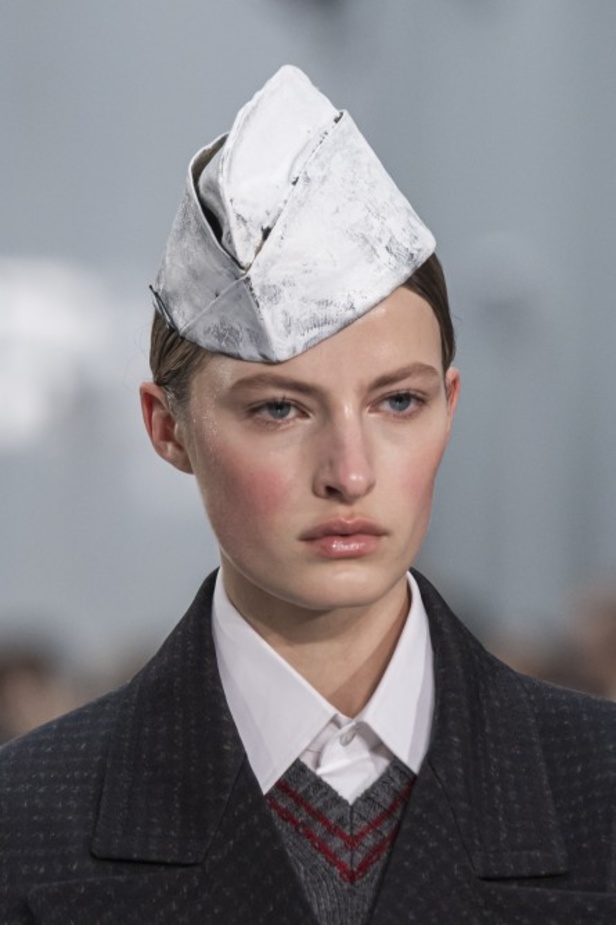 اسبوع الموضة في باريس 2019 مجموعة MAISON MARGIELA  لربيع وصيف 2020