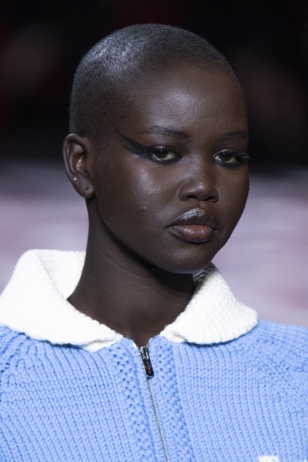 عرض أزياء دار Miu Miu لخريف وشتاء 2020-2021