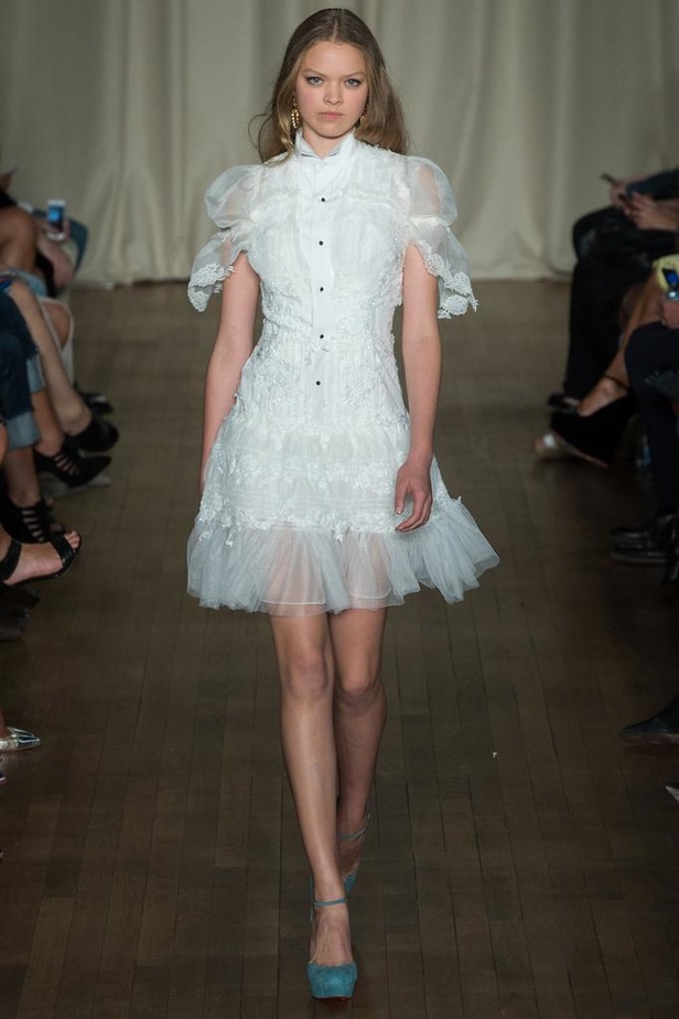 Marchesa : أحلام وردية من عالم الأميرات