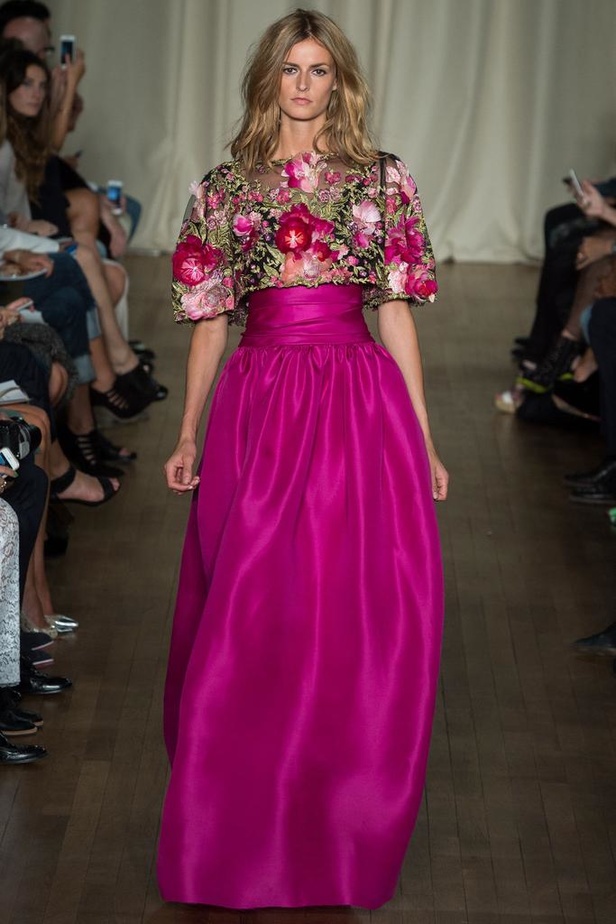 Marchesa : أحلام وردية من عالم الأميرات