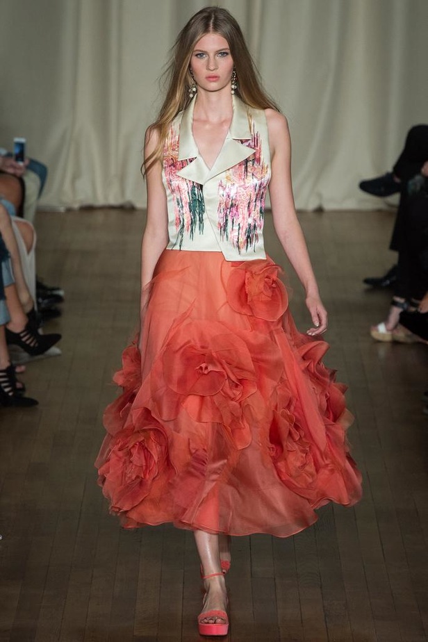 Marchesa : أحلام وردية من عالم الأميرات