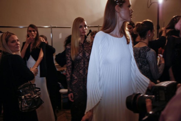 مجموعة أليكسيس مابيل للأزياء الفاخرة لربيع وصيف 2016