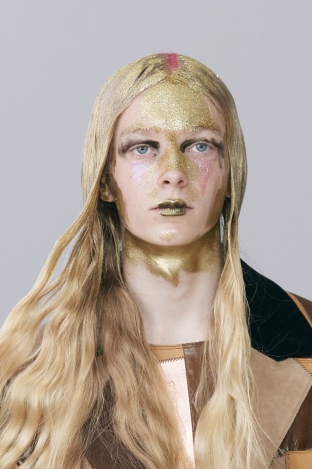 خطوط تجريدية في عرض مجموعة Marni FW20