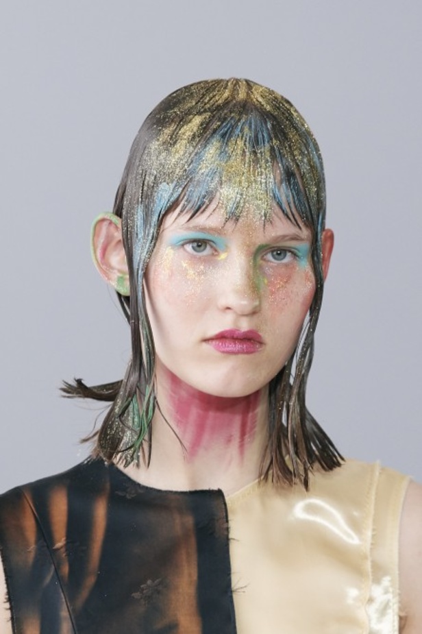 خطوط تجريدية في عرض مجموعة Marni FW20