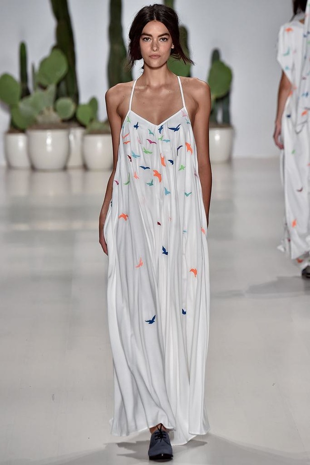 Mara Hoffman لإطلالة صيفية رائعة...