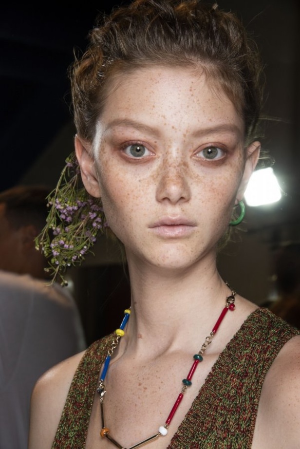 اسبوع الموضة في ميلان 2019 عرض أزياء MISSONI لربيع وصيف 2020