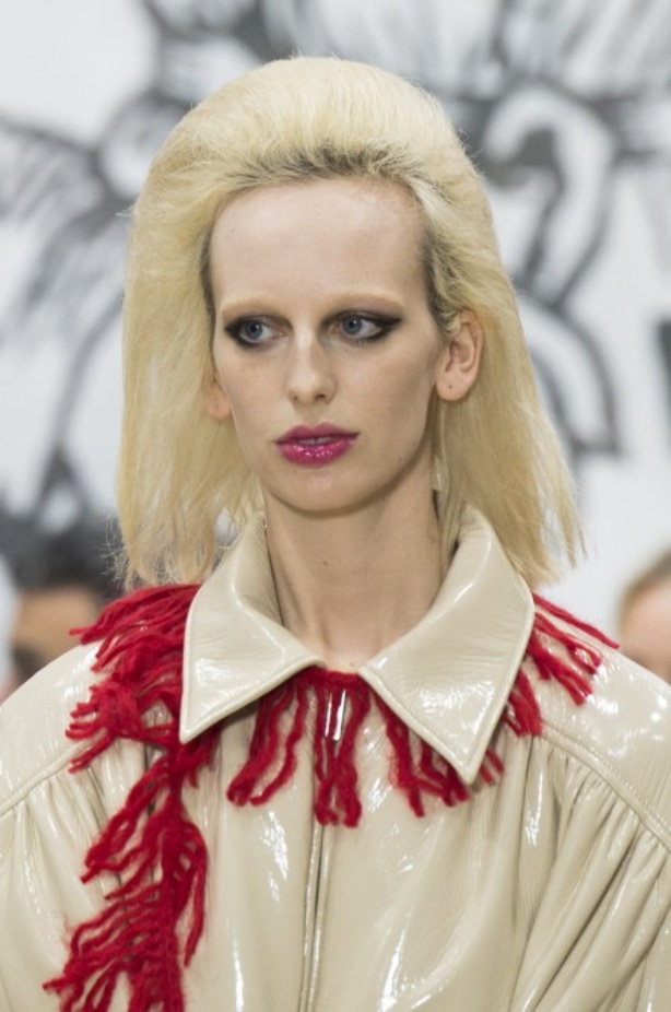 عرض أزياء Miu Miu لخريف وشتاء ٢٠١٨ !