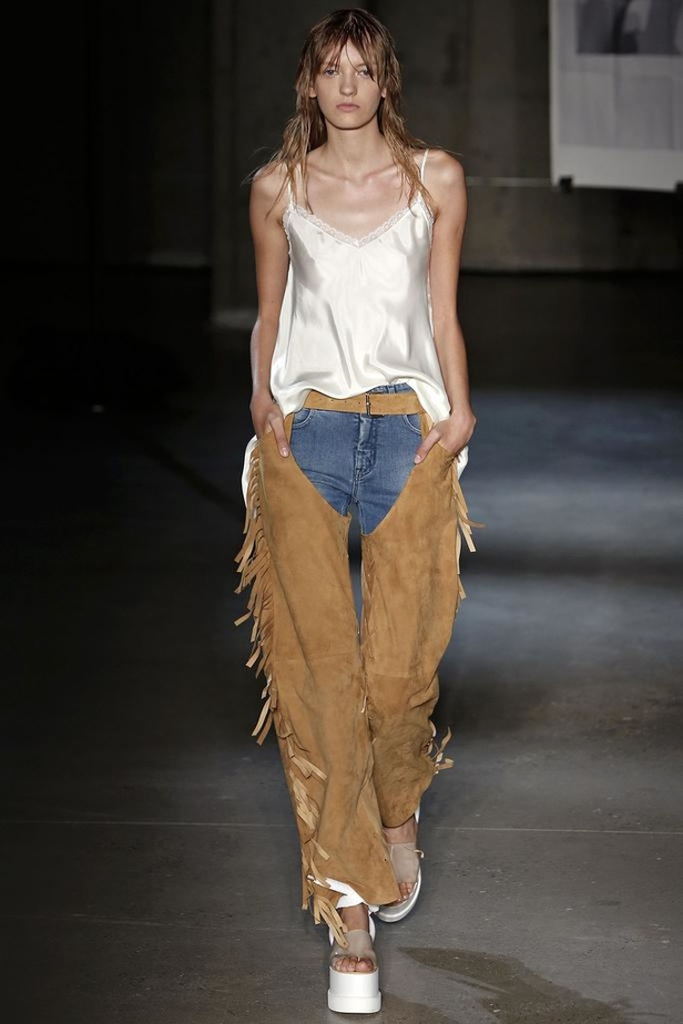 Maison Martin Margiela مزيج حضارات بين الشرق والغرب