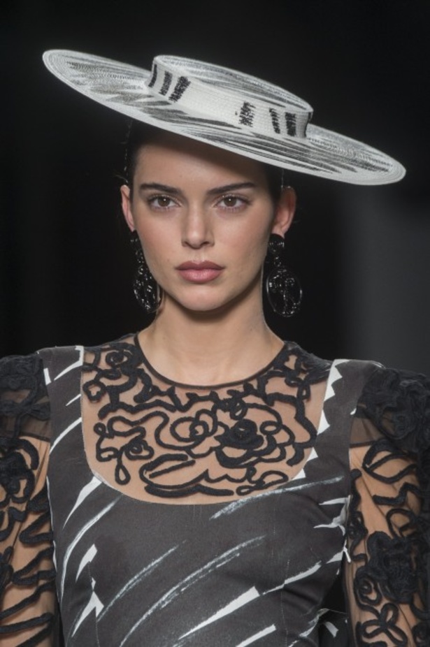 مجموعة موسكينو لموسم ربيع وصيف 2019