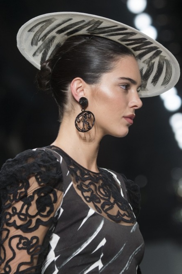 مجموعة موسكينو لموسم ربيع وصيف 2019