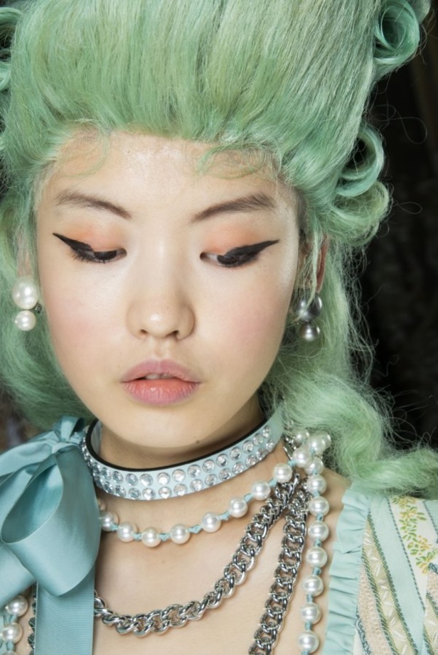 مجموعة موسكينو MOSCHINO لخريف وشتاء 2020-2021 من ميلانو