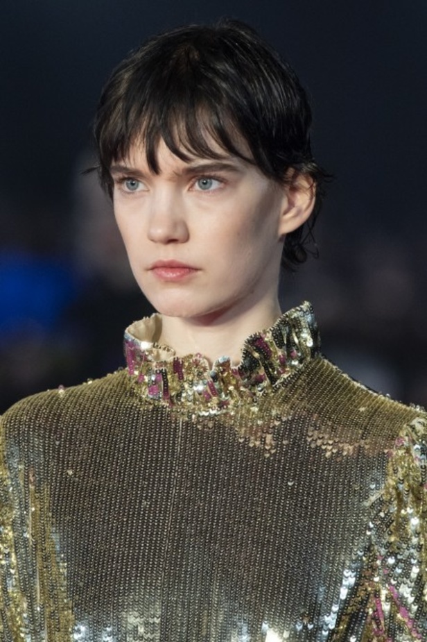 مجموعة الالبسة الجاهزة من  MSGMلخريف وشتاء 2020-2021