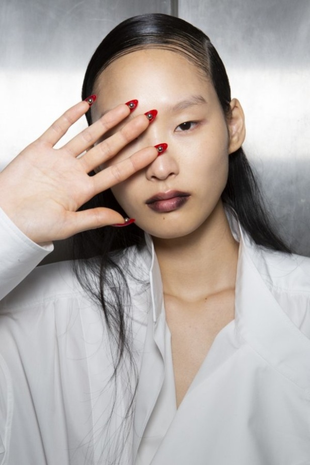 مجموعة Mugler لموسم خريف وشتاء 2020-2021