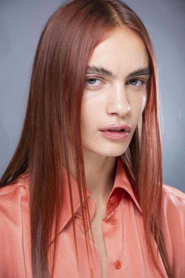 اسبوع الموضة في باريس 2019 عرض أزياء MUGLER لربيع وصيف 2020