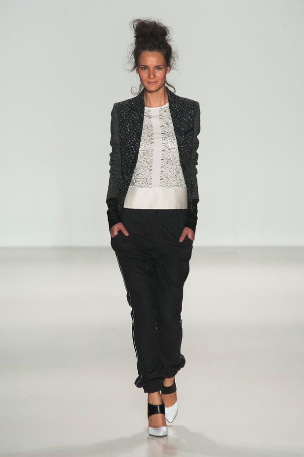 Marissa Webb: واجهي البرد القارس