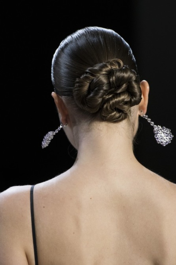 مجموعة Naeem Khan لربيع وصيف 2019