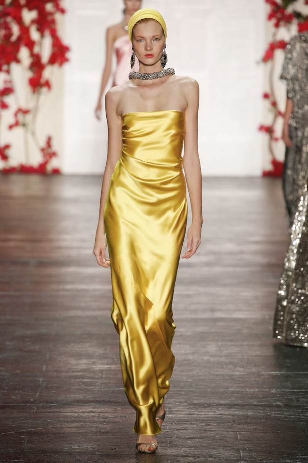 مجموعة Naeem Khan! لربيع و صيف 2016