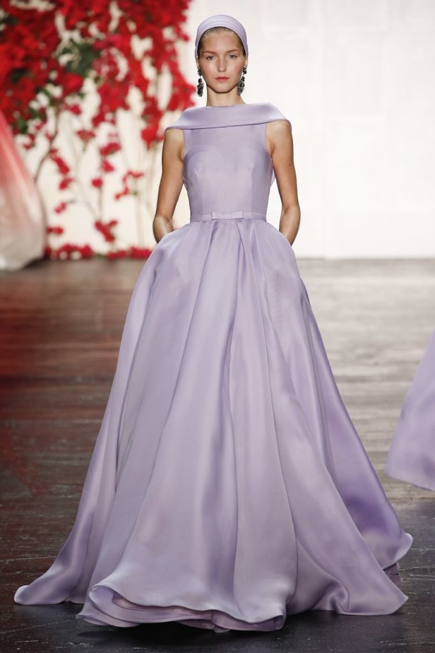 مجموعة Naeem Khan! لربيع و صيف 2016