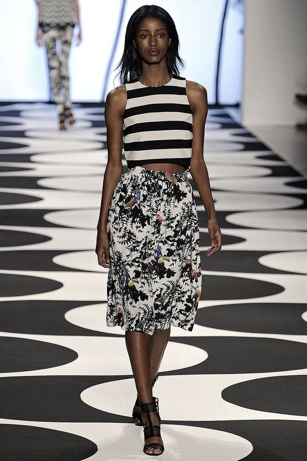 Nicole Miller : تمايلي على أنغام الكوباكابانا..