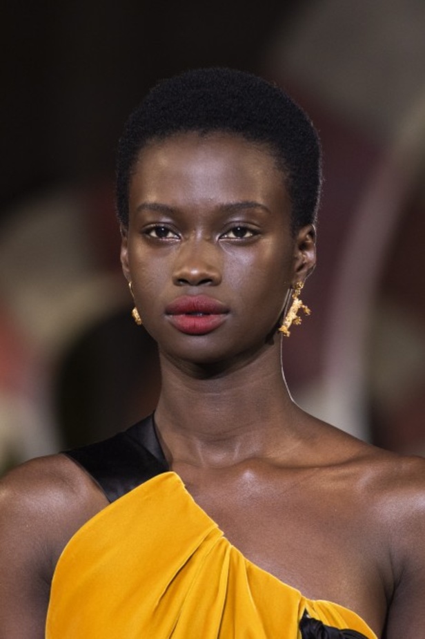 مجموعة Oscar de la Renta لخريف 2019