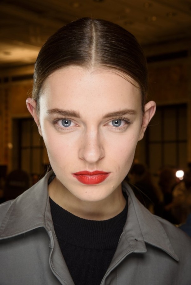 مجموعة اوسكار دي لارنتا من اسبوع الموضة في نيويورك 2020 