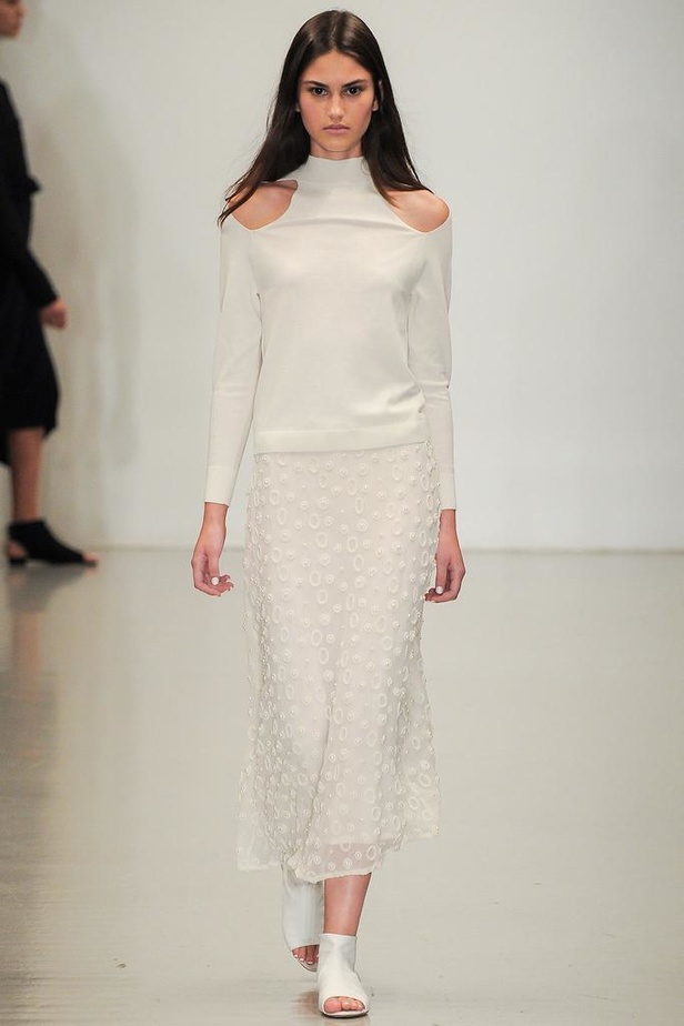 Osman: قصات عملية ومريحة بنقشات منقطة