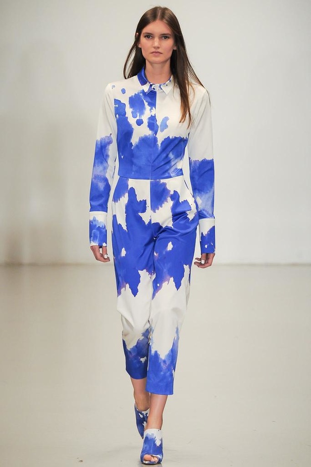 Osman: قصات عملية ومريحة بنقشات منقطة