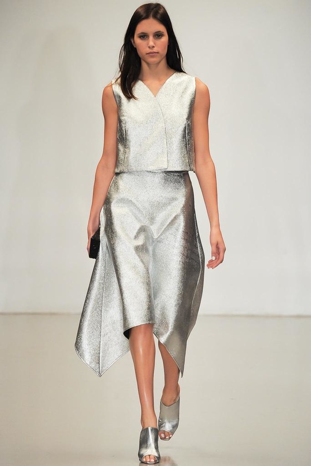 Osman: قصات عملية ومريحة بنقشات منقطة