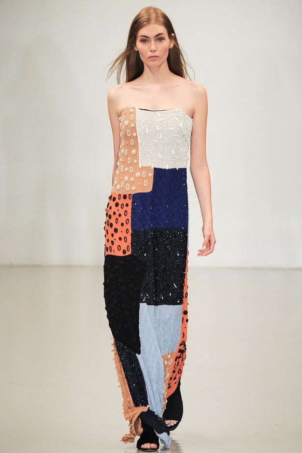 Osman: قصات عملية ومريحة بنقشات منقطة