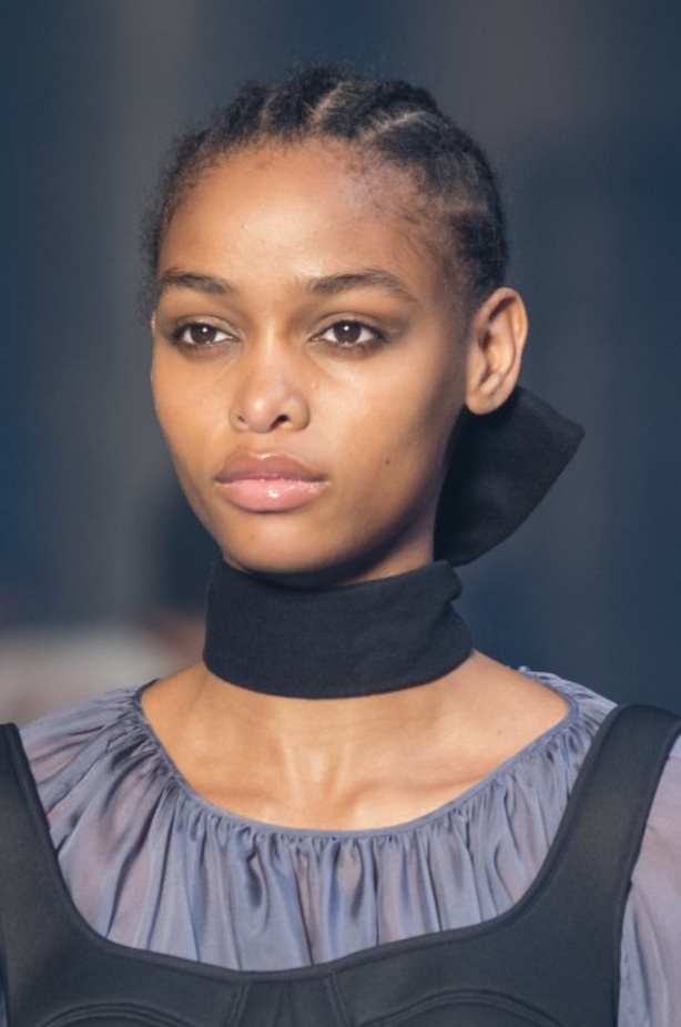 عرض أزياء Off White لخريف وشتاء ٢٠١٨ !