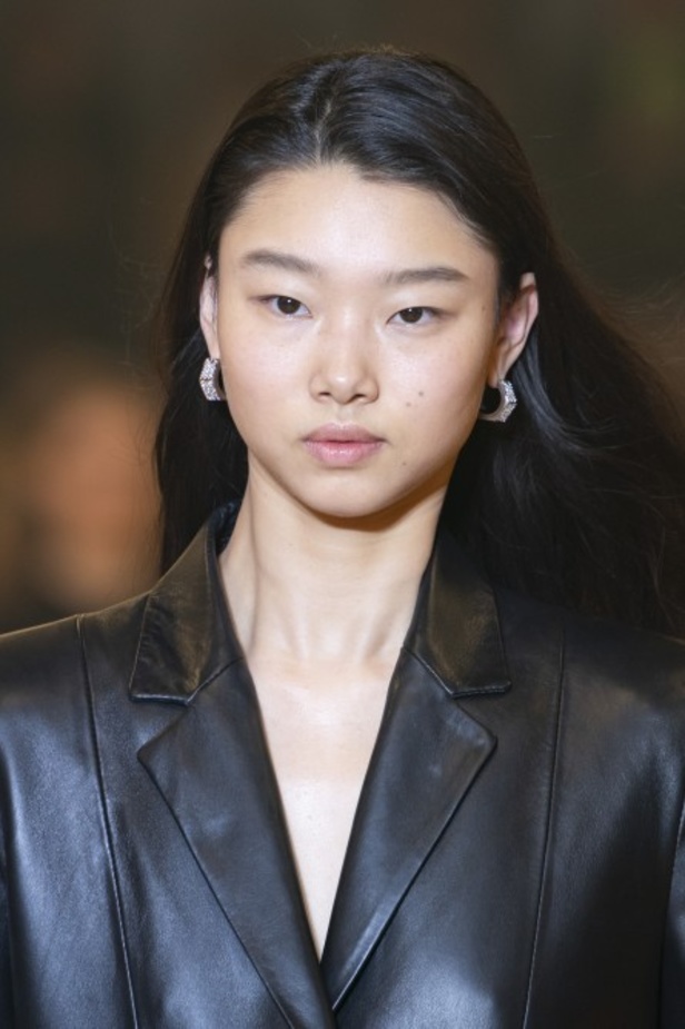 مجموعة off-White للألبسة الجاهزة لخريف 2019