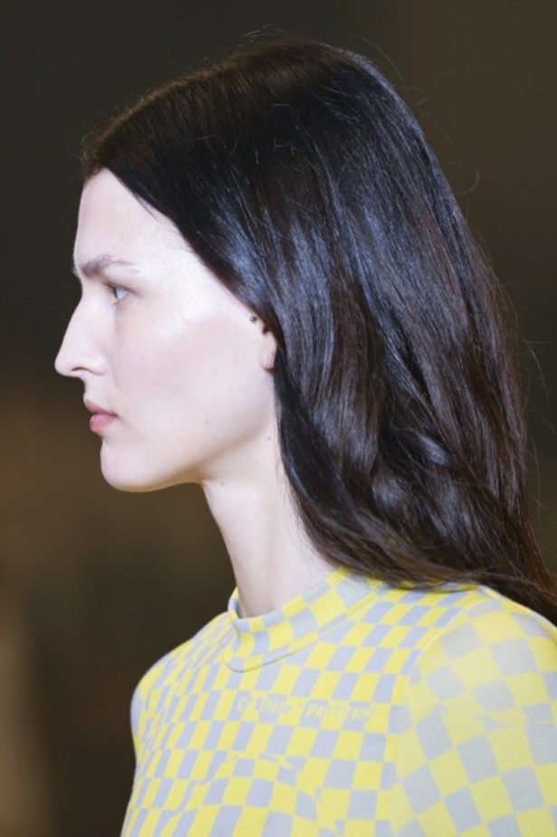 مجموعة off-White للألبسة الجاهزة لخريف 2019